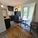 Apartmán Airport Private Apartment, Advance Registration, No Reception, Self Check-in, Calm Environment, Non-smoking Guests