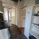 Airport Private Apartment, Advance Registration, No Reception, Self Check-in, Calm Environment, Non-smoking Guests Appartamento *