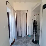 Appartamento Airport Private Apartment, Advance Registration, No Reception, Self Check-in, Calm Environment, Non-smoking Guests Tuchomerice