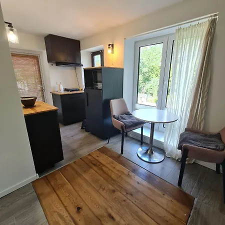 Apartmán Airport Private Apartment, Advance Registration, No Reception, Self Check-in, Calm Environment, Non-smoking Guests
