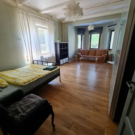 Airport Private Apartment, Advance Registration, No Reception, Self Check-in, Calm Environment, Non-smoking Guests *