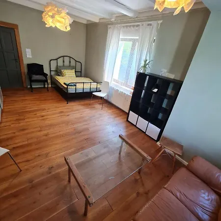 Airport Private Apartment, Advance Registration, No Reception, Self Check-in, Calm Environment, Non-smoking Guests *