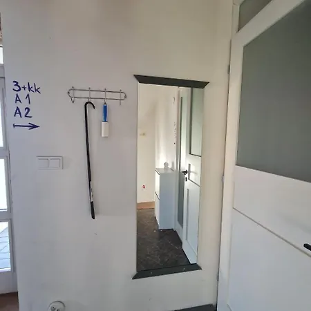 Apartmán Airport Private Apartment, Advance Registration, No Reception, Self Check-in, Calm Environment, Non-smoking Guests